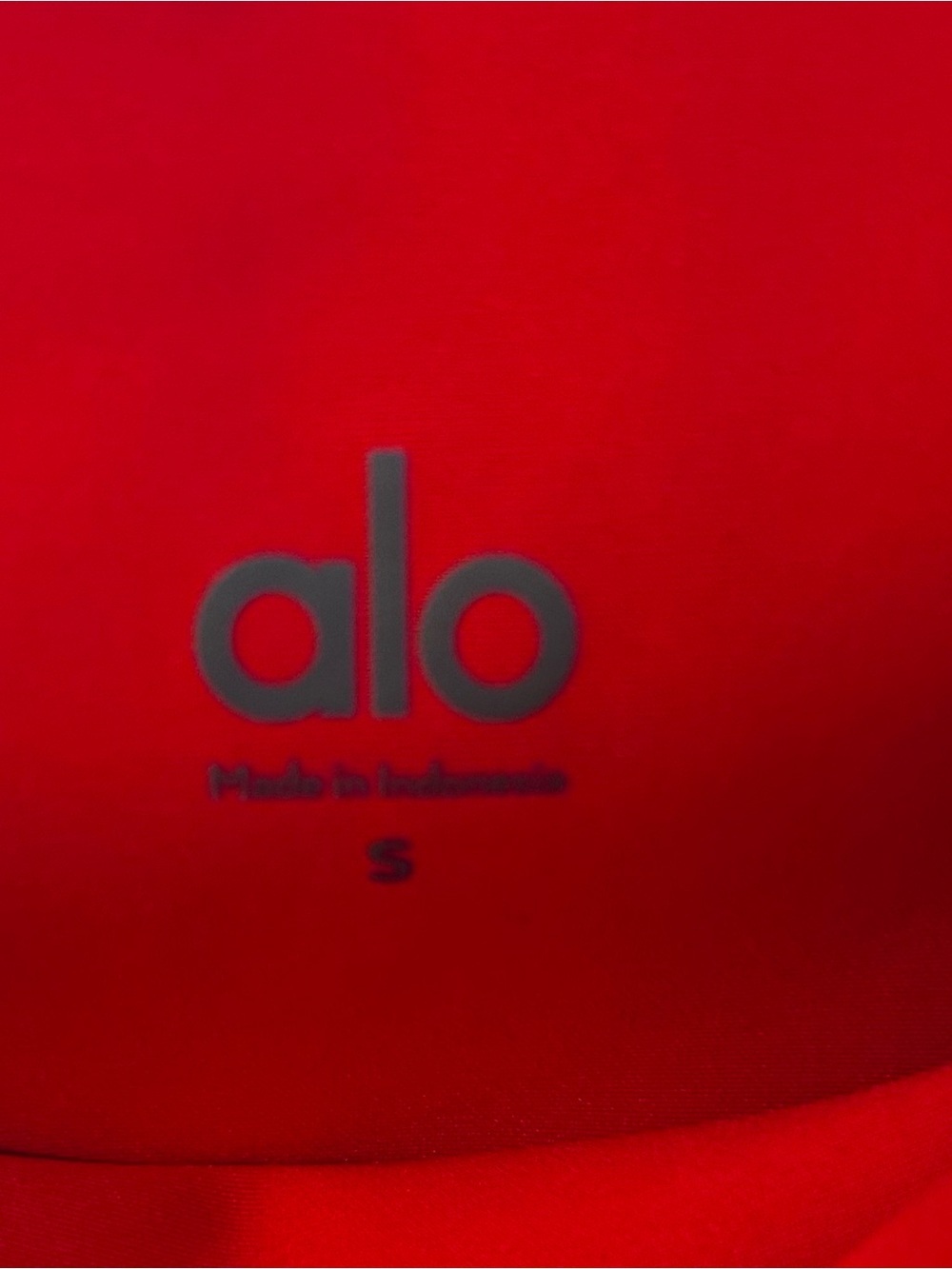 ALO YOGA 7/8 HW Airlift Leggings- Bright Red/ Size Small - Picture 5 of 7